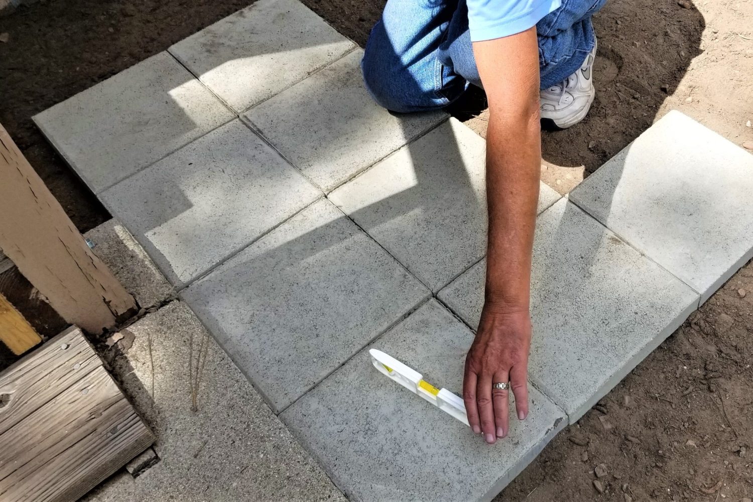 masonry-laying-stepping-stones-brick-layer-2023-11-27-05-26-19-utc